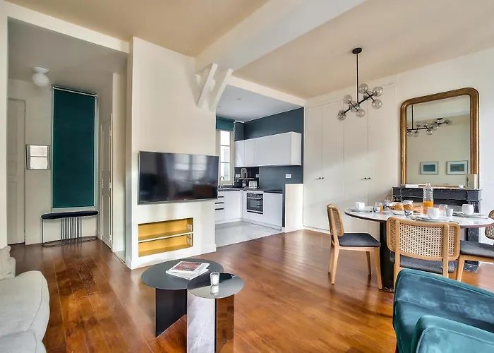 The Perfect Parisian Flat Bd St-germain - Mid Term