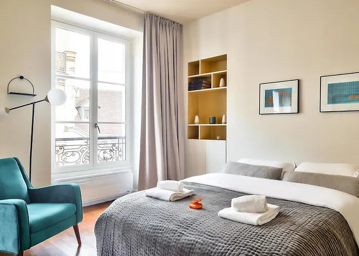 The Perfect Parisian Flat Bd St-germain - Mid Term * Paryż