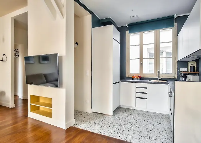 The Perfect Parisian Flat Bd St-germain - Mid Term