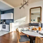 아파트 The Perfect Parisian Flat Bd St-germain - Mid Term 파리